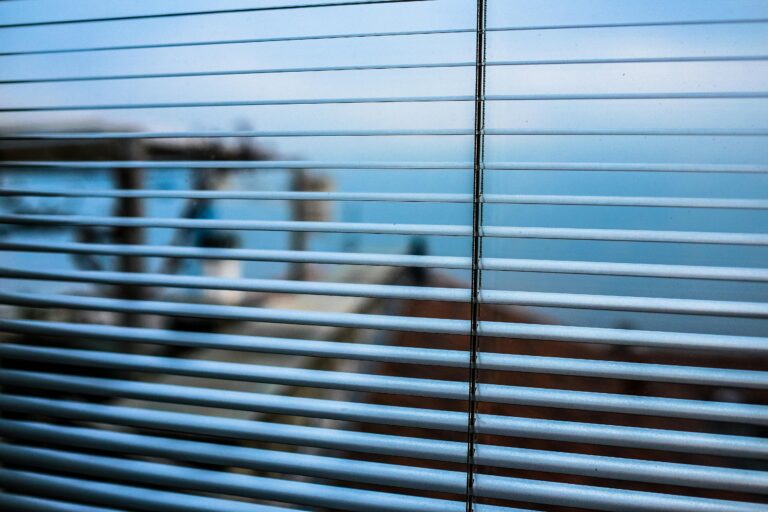 Jalousie windows msr